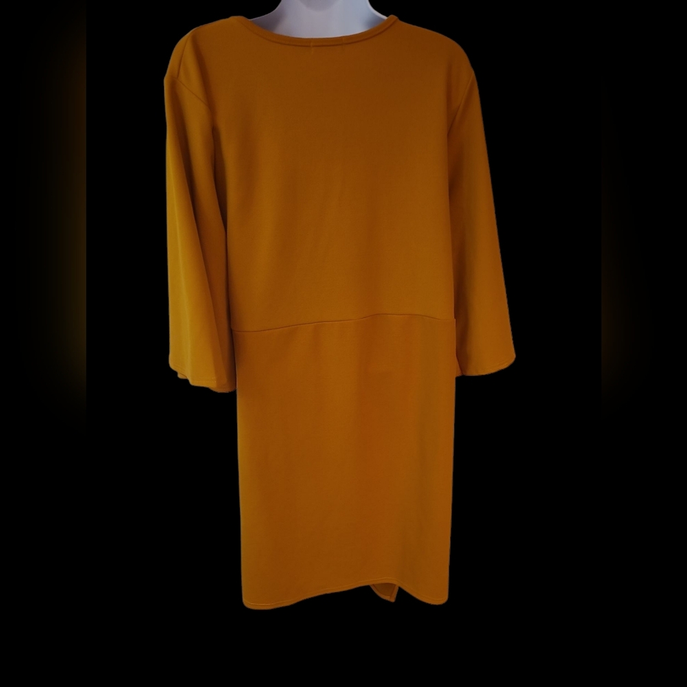 Boohoo Women's Kimono Sleeve Tie Waist Faux Wrap Dress Mustard Yellow Size 16 - Picture 2 of 3